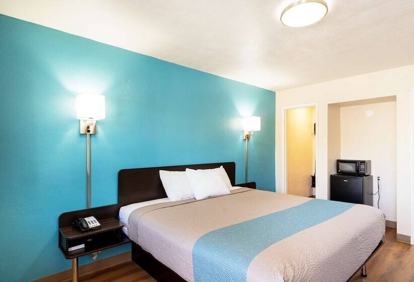 Motel 6odessa, Tx  2nd Street