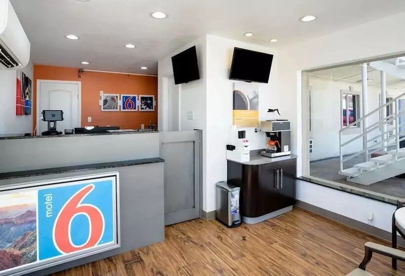 Motel 6odessa, Tx  2nd Street