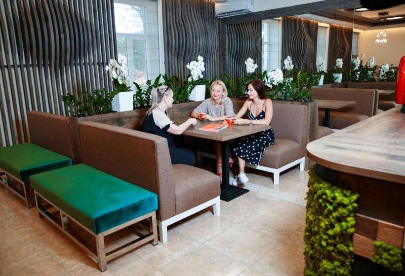 Szálló Coin Apartments & Poshtel