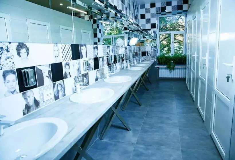 Retkeilymaja Coin Apartments & Poshtel