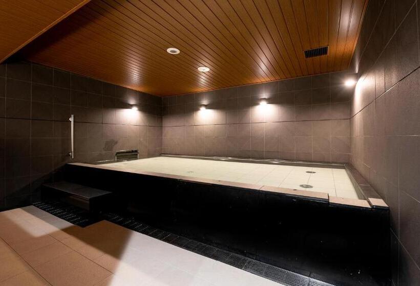 Kapselhotell First Cabin Ichigaya