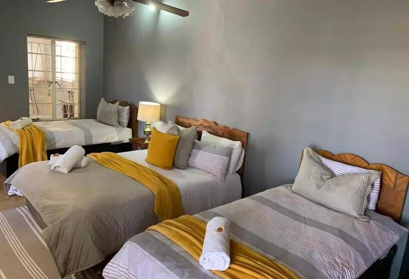 Majatalo Vyfster   Old Jail