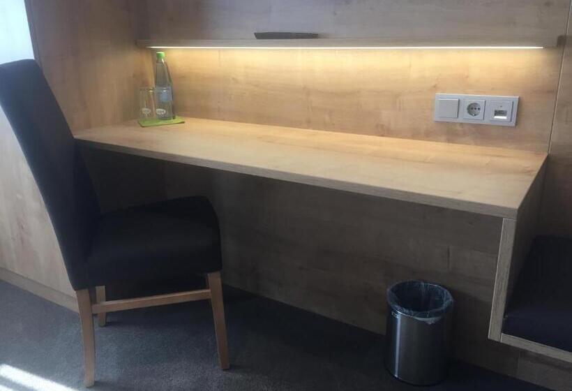 Albergue Gästehaus Kretschmannshof