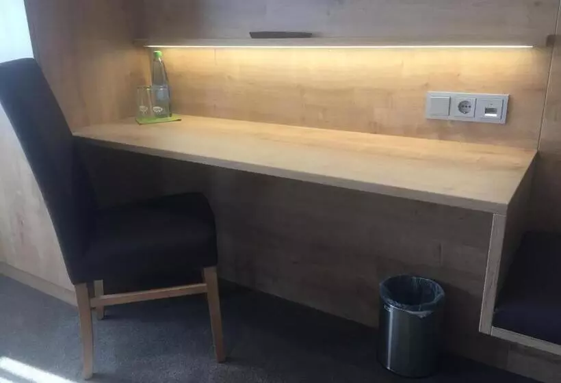 ユースホステル Gästehaus   Kretschmannshof