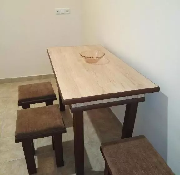 هاستل Rest Guest House