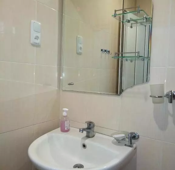 هاستل Rest Guest House