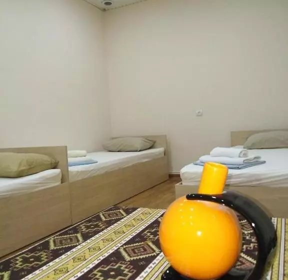هاستل Rest Guest House