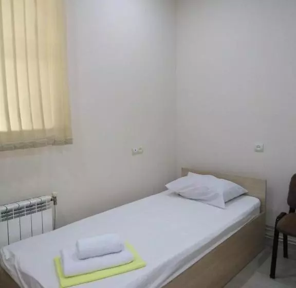 هاستل Rest Guest House