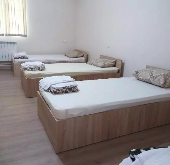 هاستل Rest Guest House