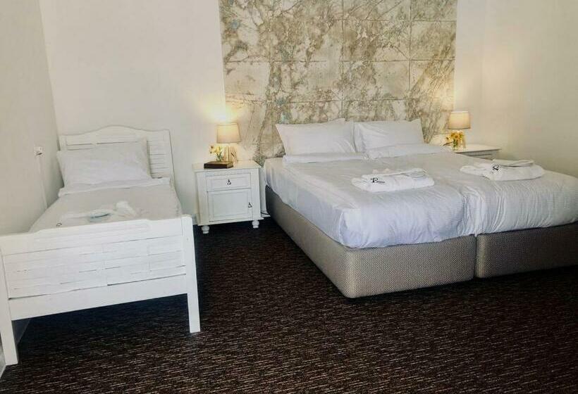 تختخواب و صبحانه Pawlonia Villa Kvareli