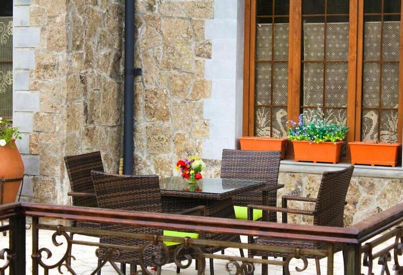 Pensão Garni Hinyard