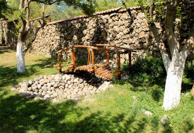 Pensão Garni Hinyard