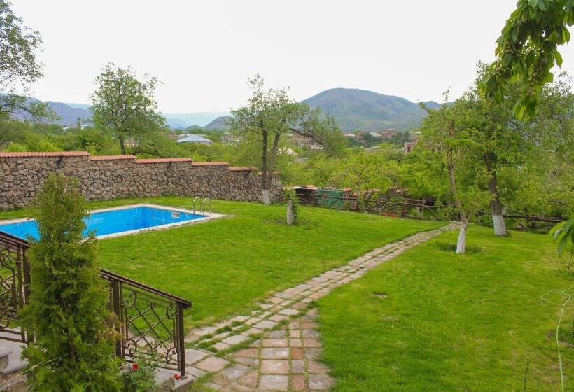 Pensão Garni Hinyard