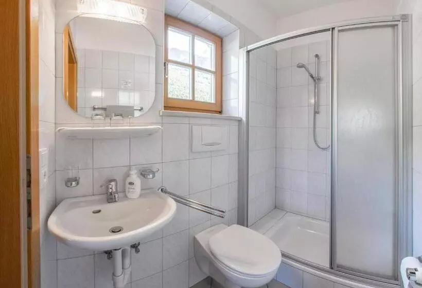 Majatalo Gasthof Falkenstein