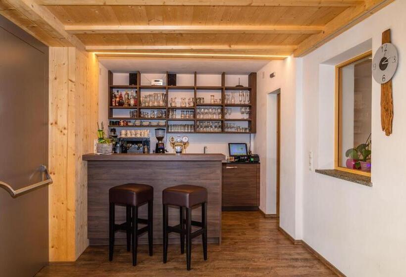 膳宿费 Gasthof Falkenstein