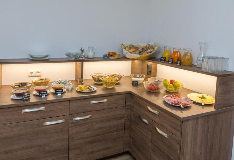 膳宿费 Gasthof Falkenstein