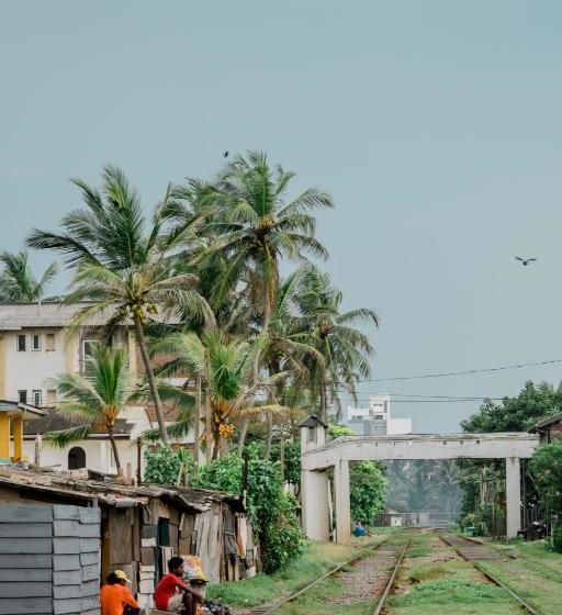 پانسیون Lavinia Escapes