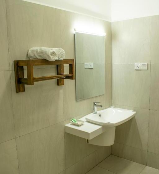 پانسیون Lavinia Escapes