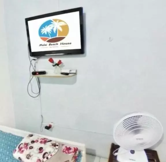 Hostel Malai Beach House