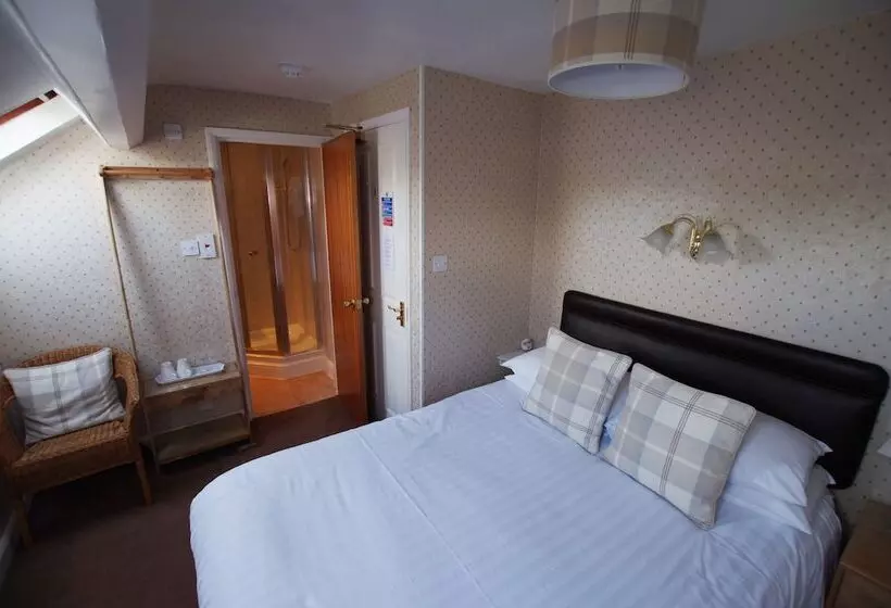 تختخواب و صبحانه Brook House ― Free On Site Car Park