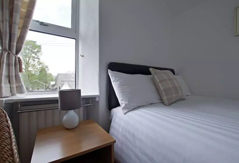 تختخواب و صبحانه Brook House ― Free On Site Car Park