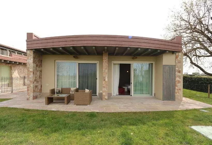 Hotelli Le Greghe Suites