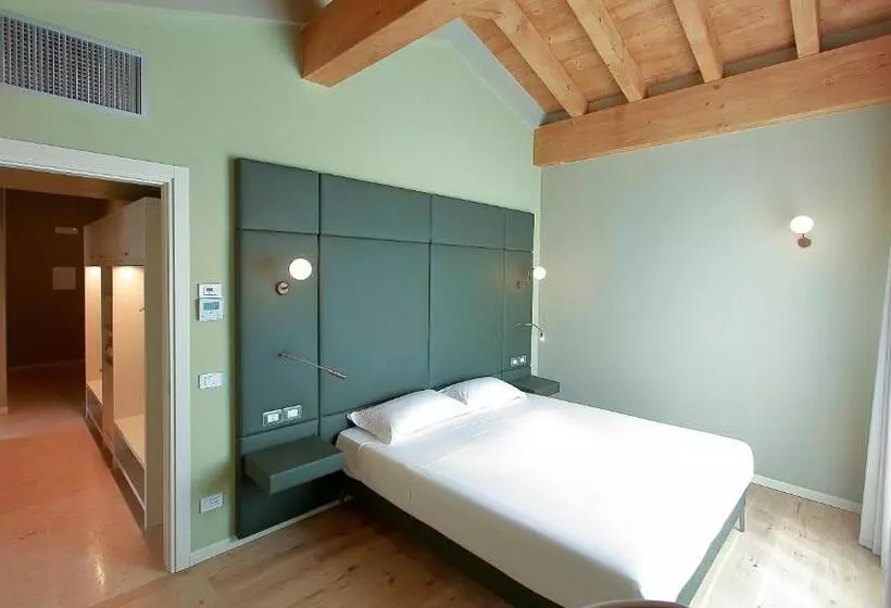 Hotelli Le Greghe Suites