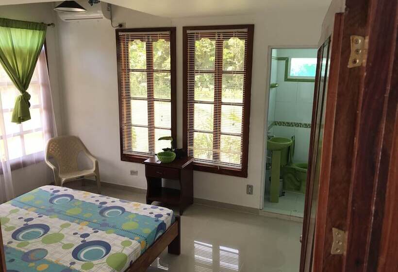 ホテル Pulmon Del Mundo