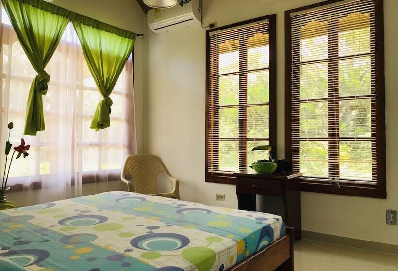 ホテル Pulmon Del Mundo