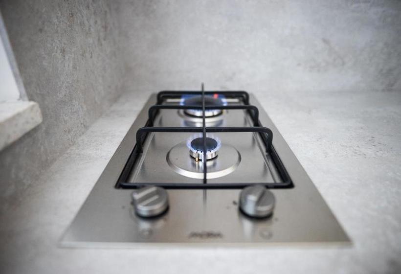 ペンション Ubytovanie Alej Bojnice