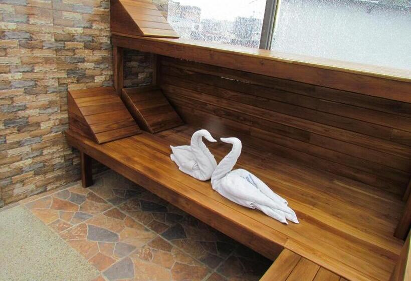 בית מלון כפרי Apartasuite Normandia