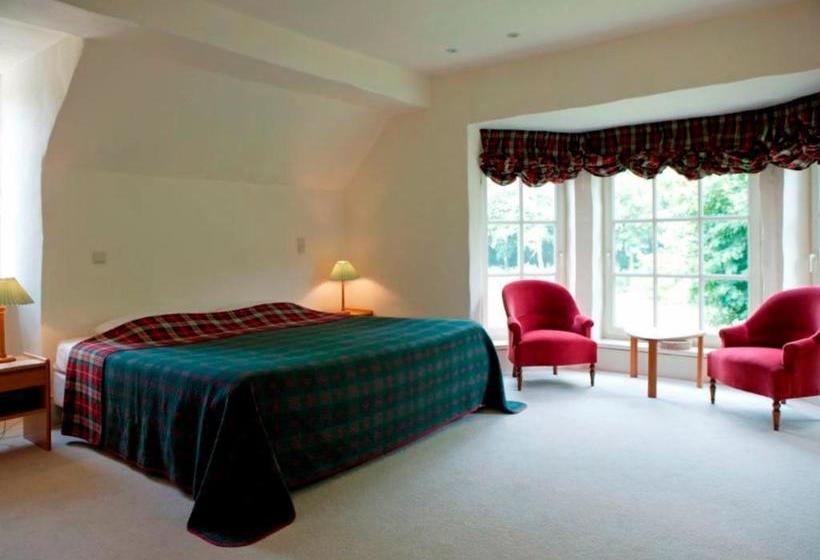 هتل Bossenstein Golf & Polo Club