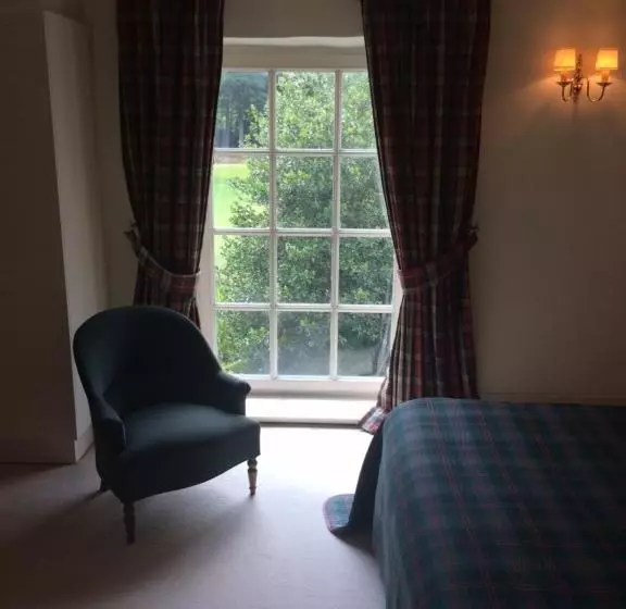 Hotelli Bossenstein Golf & Polo Club