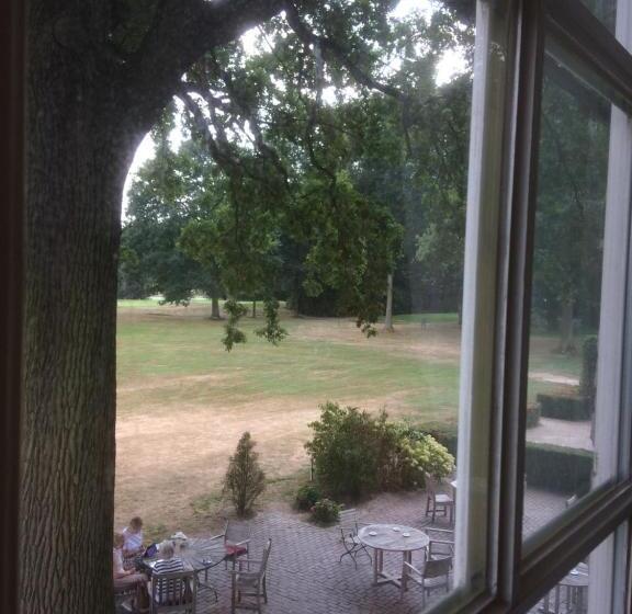 هتل Bossenstein Golf & Polo Club