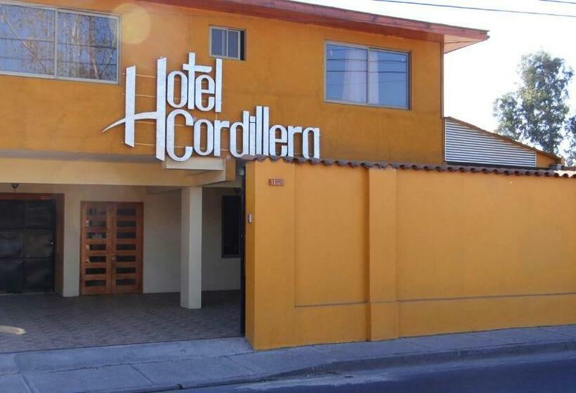 בית מלון כפרי Cordillera