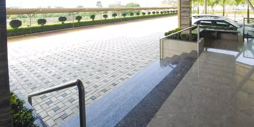 ホテル Grand Parivaar
