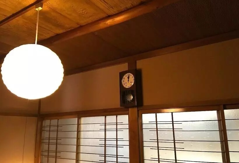 ペンション Fuji House