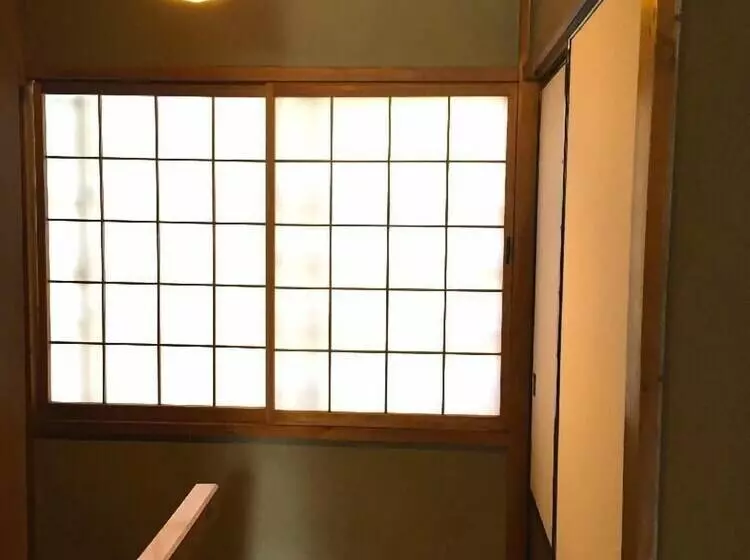 ペンション Fuji House