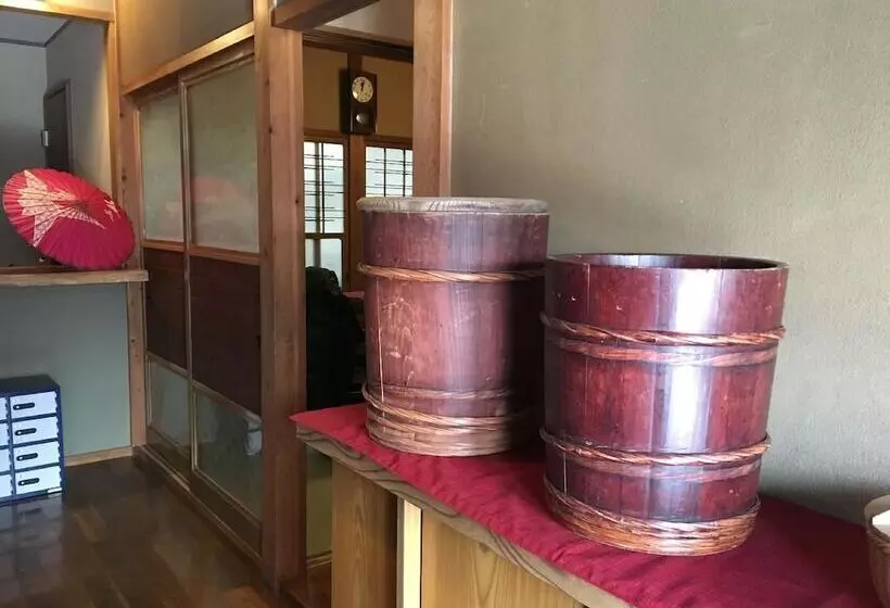 ペンション Fuji House