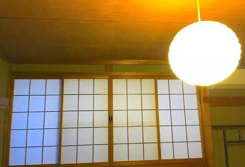 ペンション Fuji House