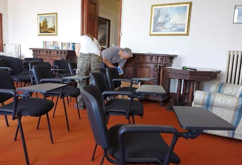 هتل Agriturismo Villa Cavallini