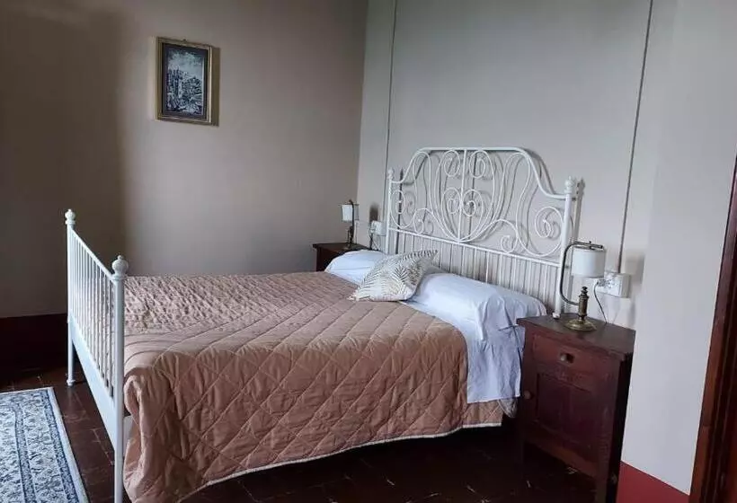 هتل Agriturismo Villa Cavallini
