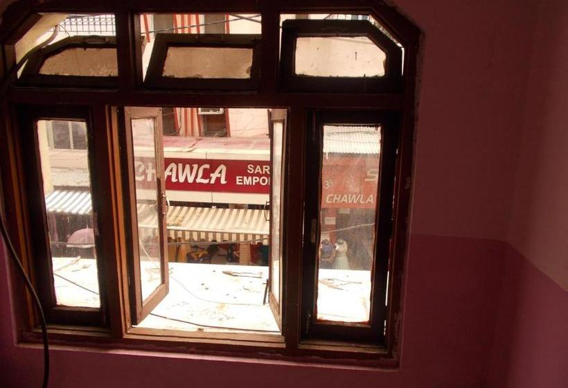 فندق Economical Rooms Near Triveni Ghat