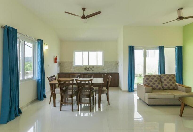 Hotell Treebo Laa Gardenia Resort, Yelagiri