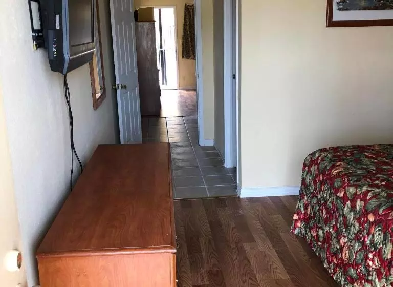 Motelli Country Host Inn