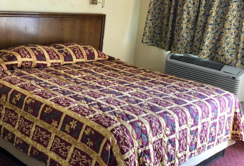 모텔 Country Host Inn