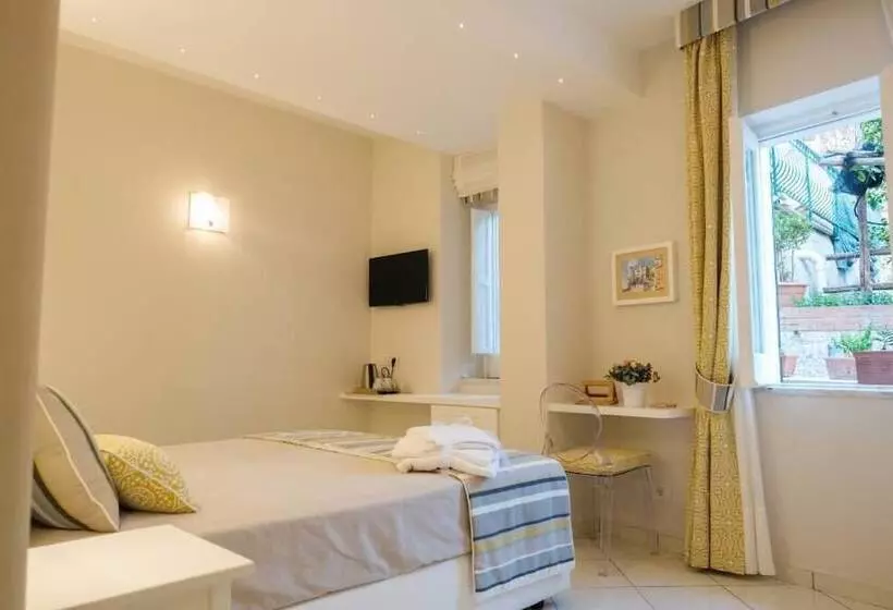 Pensione Villa Carlotta Minori