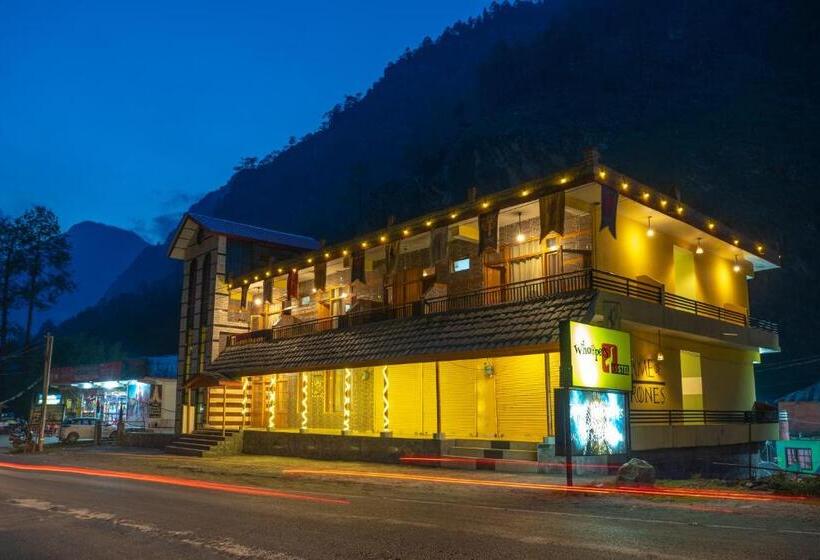 Whoopers Hostel Kasol