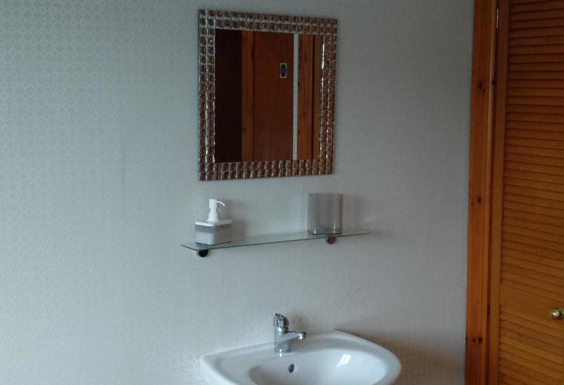 مبيت وإفطار Lochview Guest House