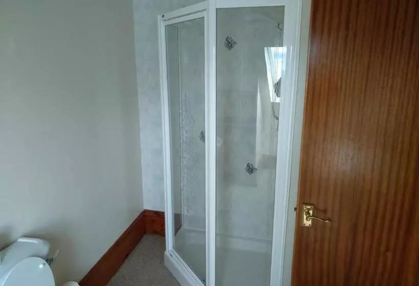 تختخواب و صبحانه Lochview Guest House